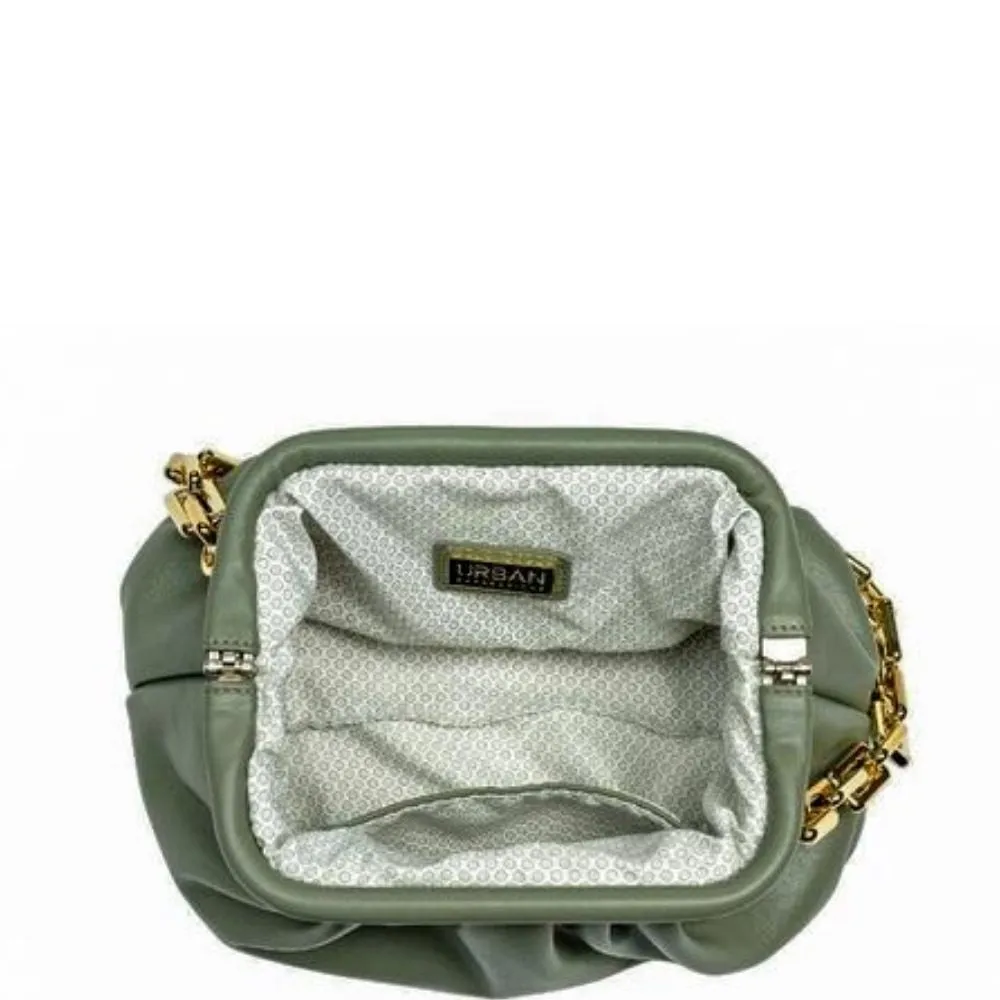 Bethany Clutch