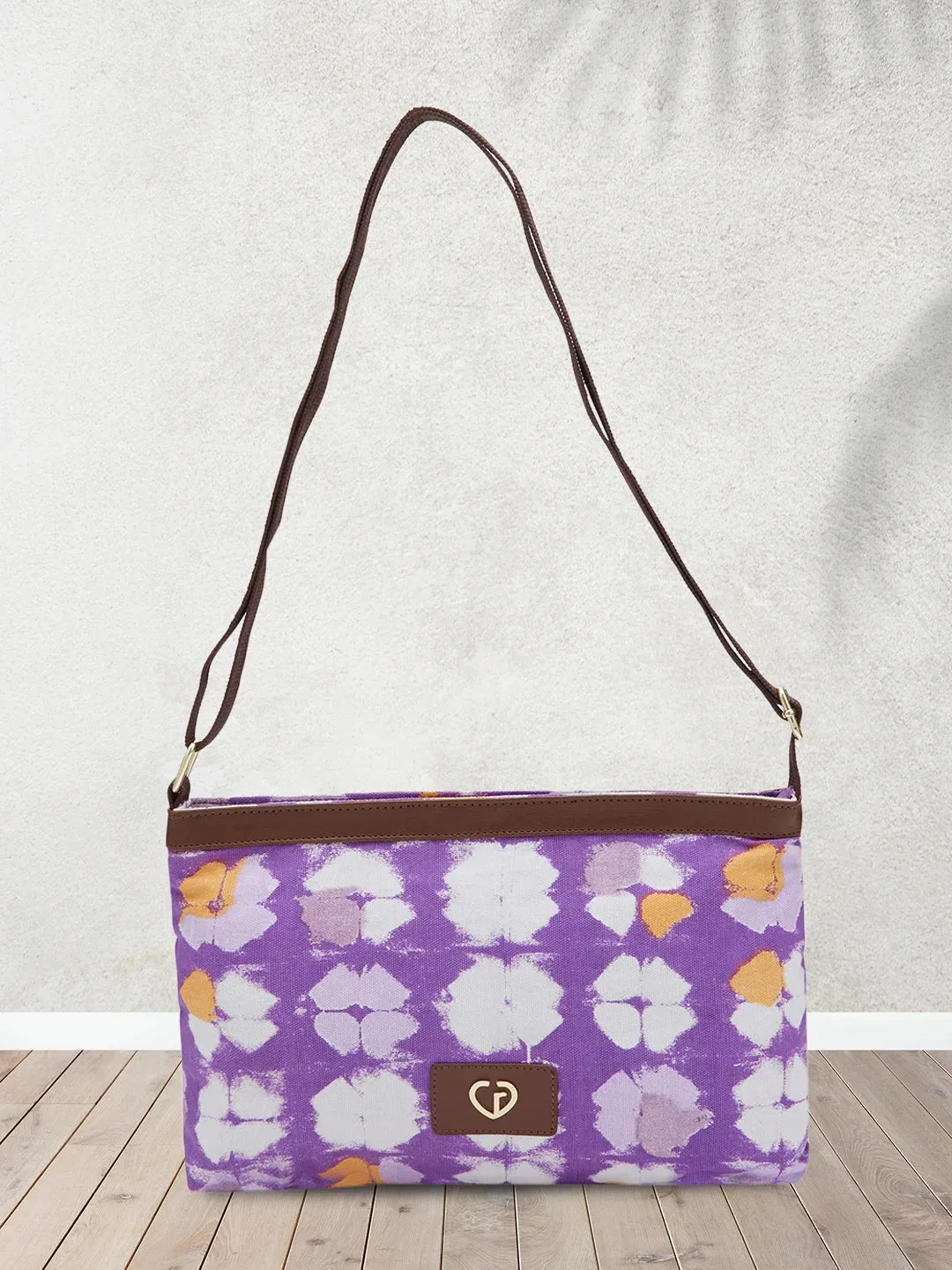 Caprese Enora Sling Large Black