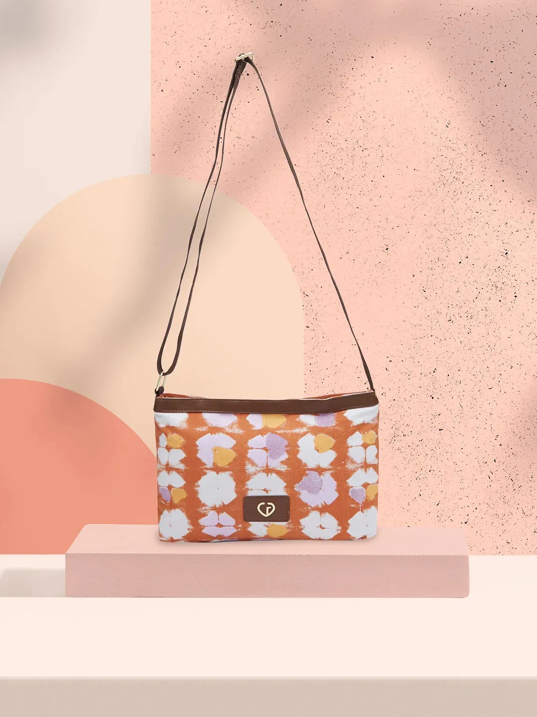 Caprese Enora Sling Large Rust