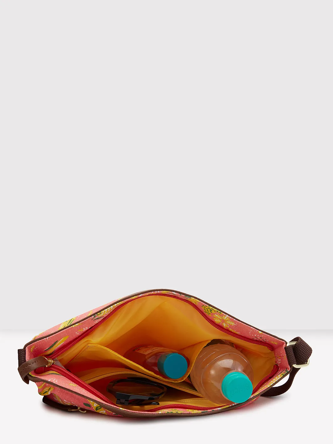 Caprese Hazel Sling Large Coral
