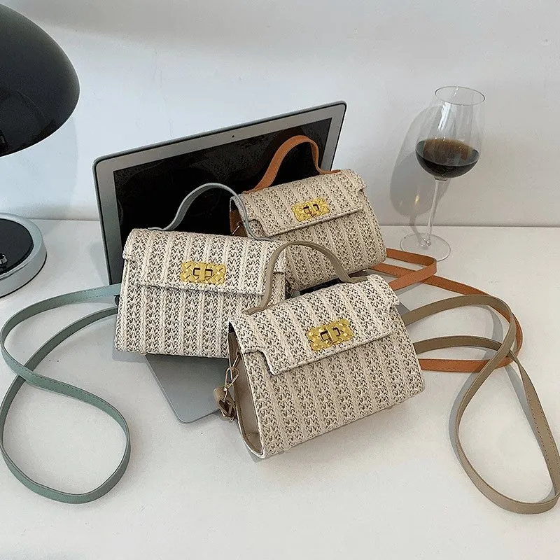 Vintage Flap Buckle Design Straw Crossbody Bag