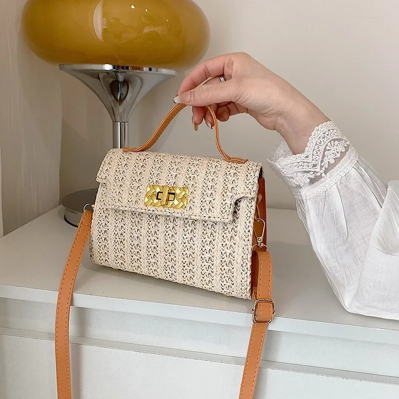 Vintage Flap Buckle Design Straw Crossbody Bag